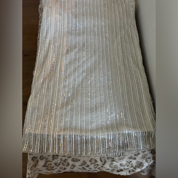 Retrofête Iridescent Sequined Millie Dress Geo White XS - Picture 10 of 11